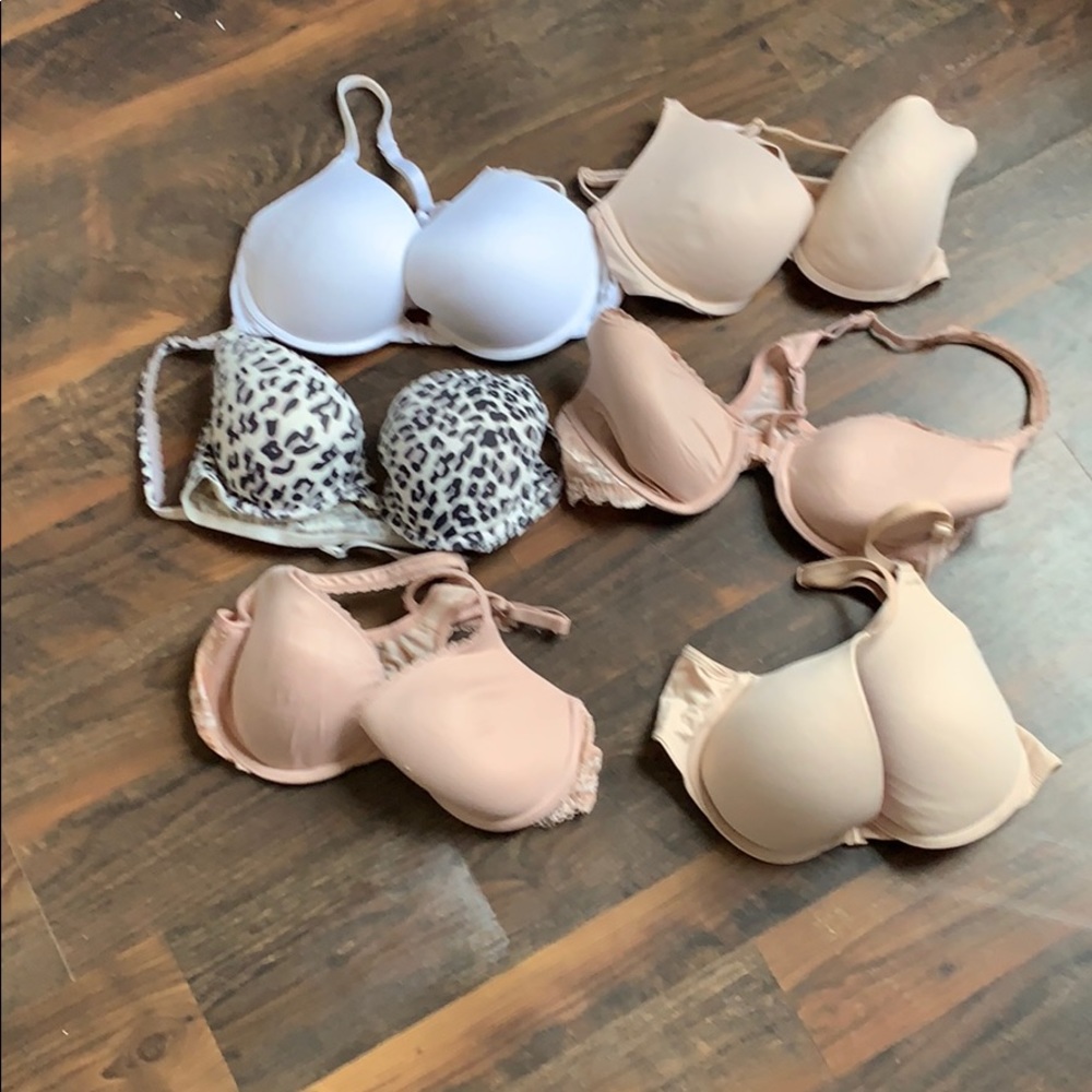 Lot of Victoria’s Secret bras